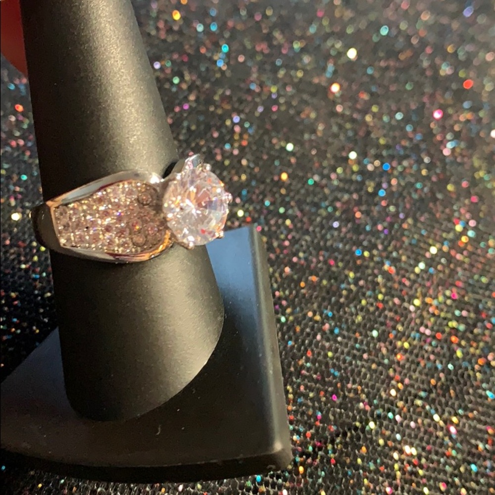Size 9 ring